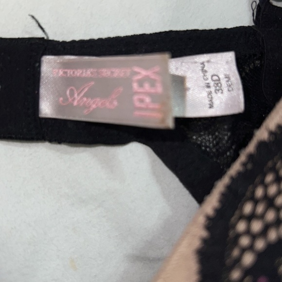 Victoria Secret Bra Size 38 D color: black - Picture 2 of 4